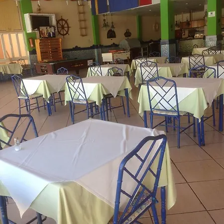 Hotel Green Oasis Club