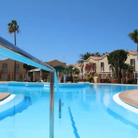 Hotel Green Oasis Club 2*